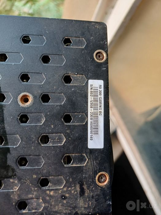 MSI Gaming Radeon R9 390 8GB Remont yoki ehtiyot qismlarga
