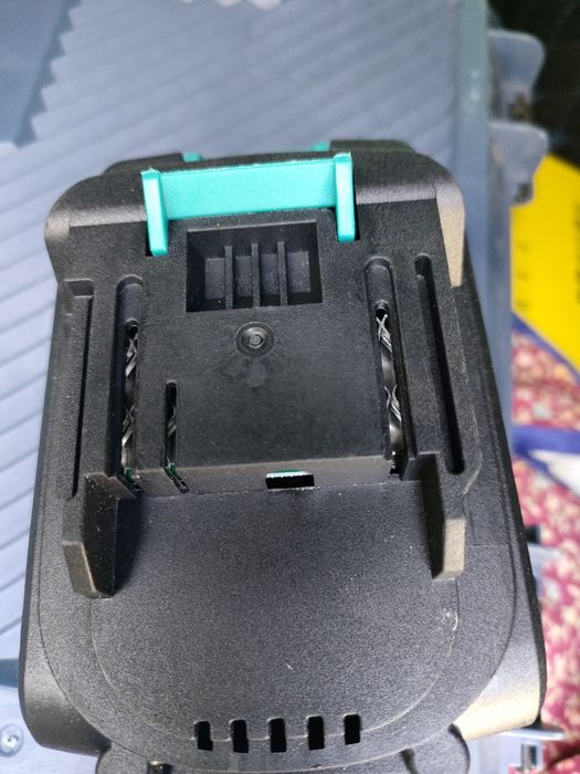 Продам новые аккумуляторные батареи