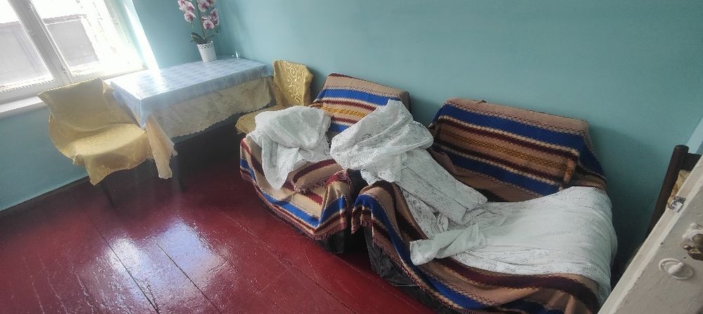 Mobilier, dulapuri , canapele , fotolii , accesorii casa