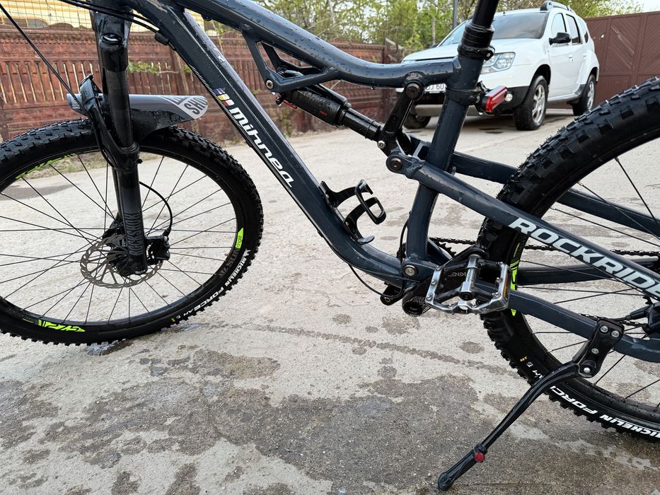 Vand bicicleta mountain bike Rockrider AM50S impecabil folosit ocazional