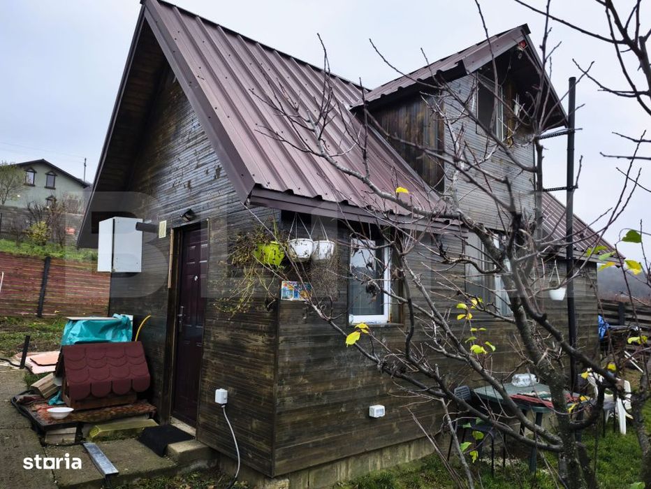 Casa de vara, 34 mp, 900 mp teren, Comuna Tomesti, sat Chicerea