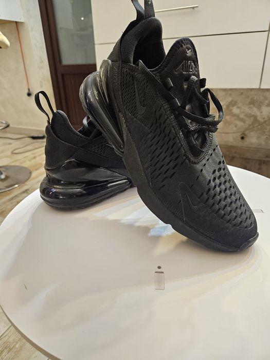 Nike air max 270 damă (noi, mărimea 38.5)