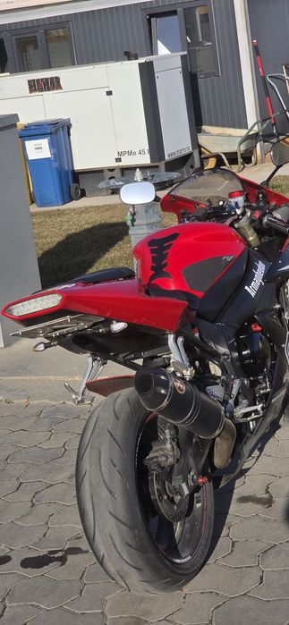 Vând Yamaha R1 2002 injectie15k km