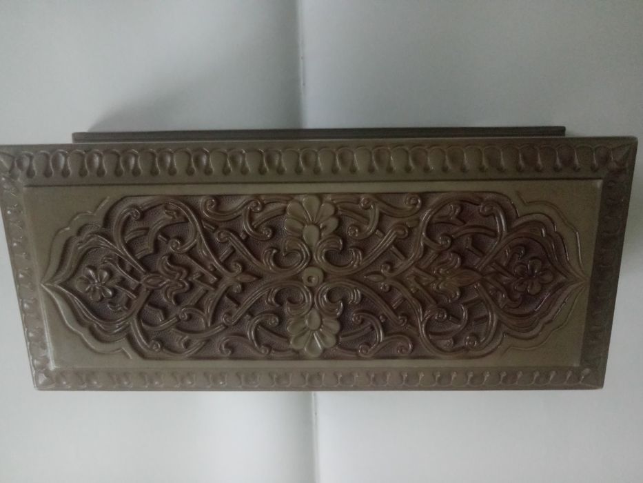 Продам новую красивую шкатулку