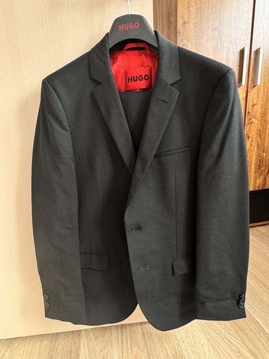 Мъжки елегантен  Костюм HUGO