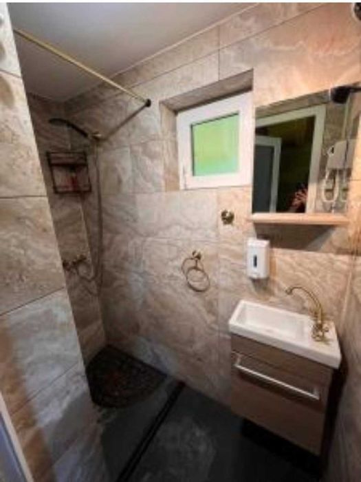 Cabana de vânzare la munte