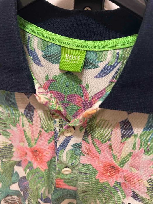 Тениска многцветна BOSS - като нова