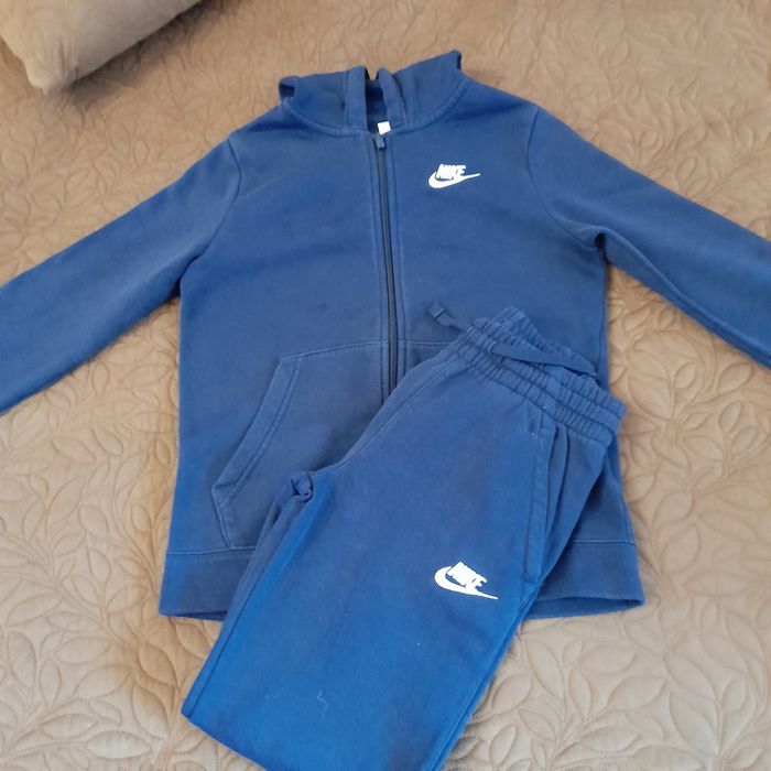 Детски спортен екип Nike