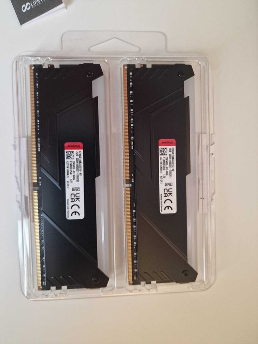 Kingston Fury Beast RGB, 16GB DDR4, 3200MHz CL16, Dual Channel Kit