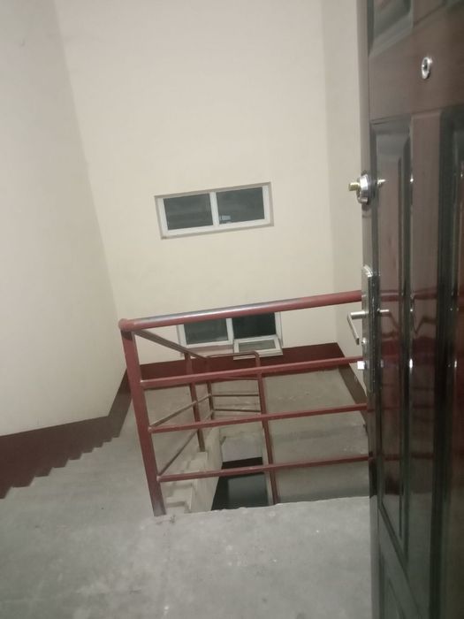 1 хонали уй сотилади