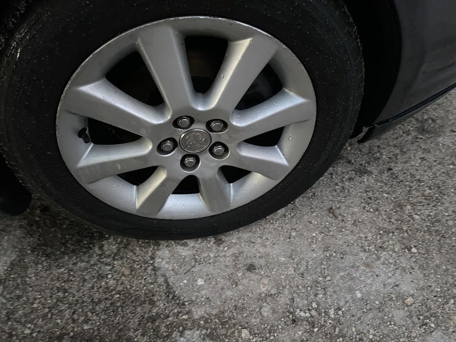 Тойота Авенсис 2.0 vvt-i 1.8 vvt-i На части