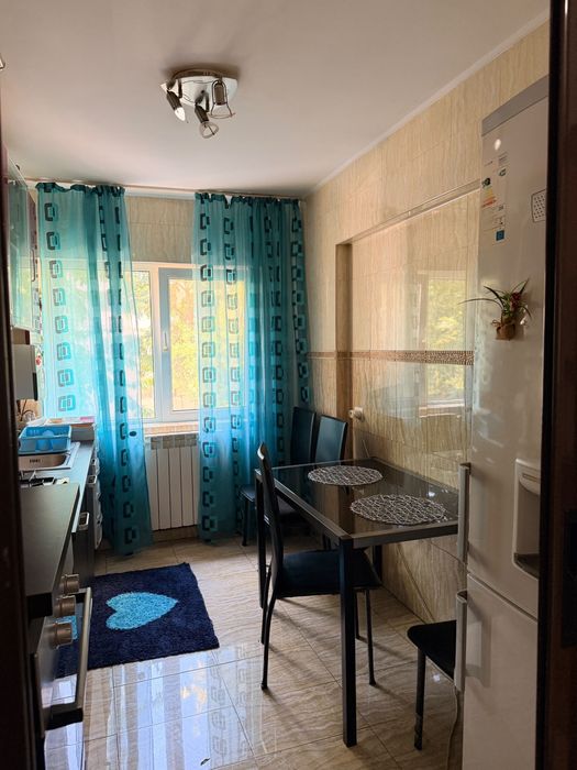 Apartament 2 camere de închiriat – Zona Gară | Etaj 1 | 400 €/lună