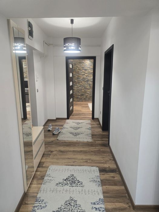 Particular Inchiriez apartament 2 camere Craiova centru