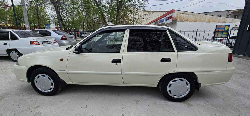 Нексия 2 2015 йил сотилади срочна