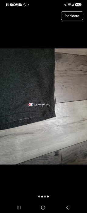 Vand pantaloni scurti