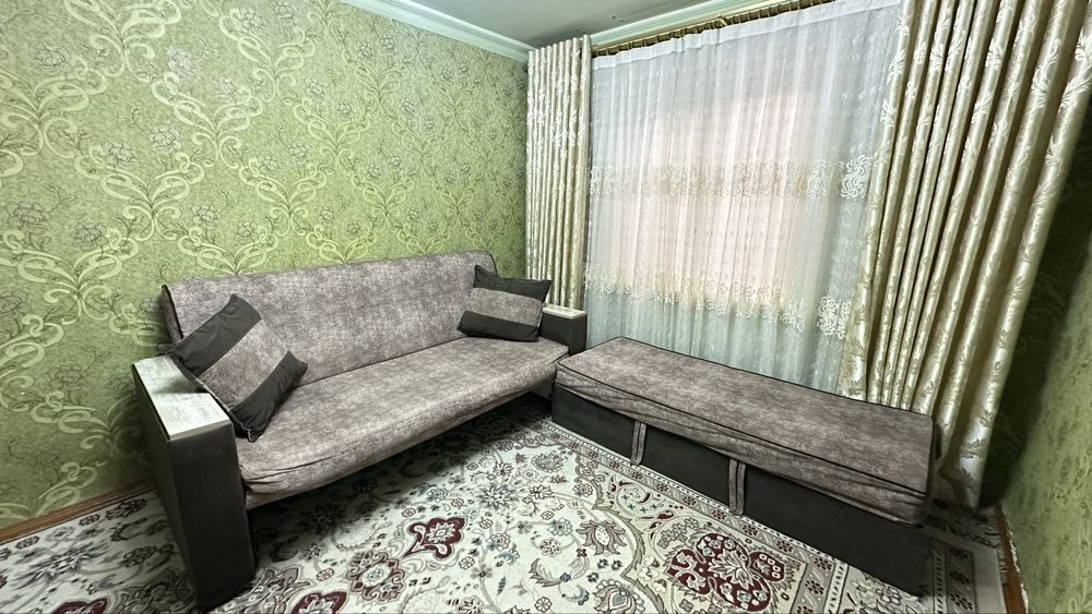 Mebel sotiladi srochno