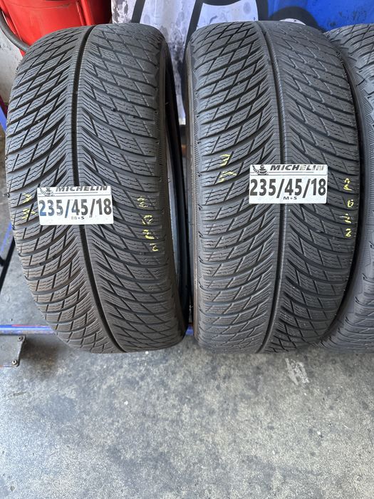 235/45/18 Michelin M+S