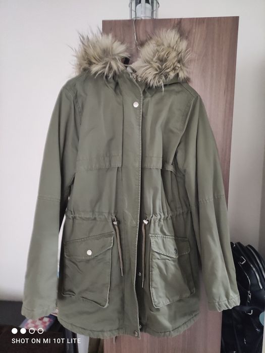 Дамско зимно яке,размер s