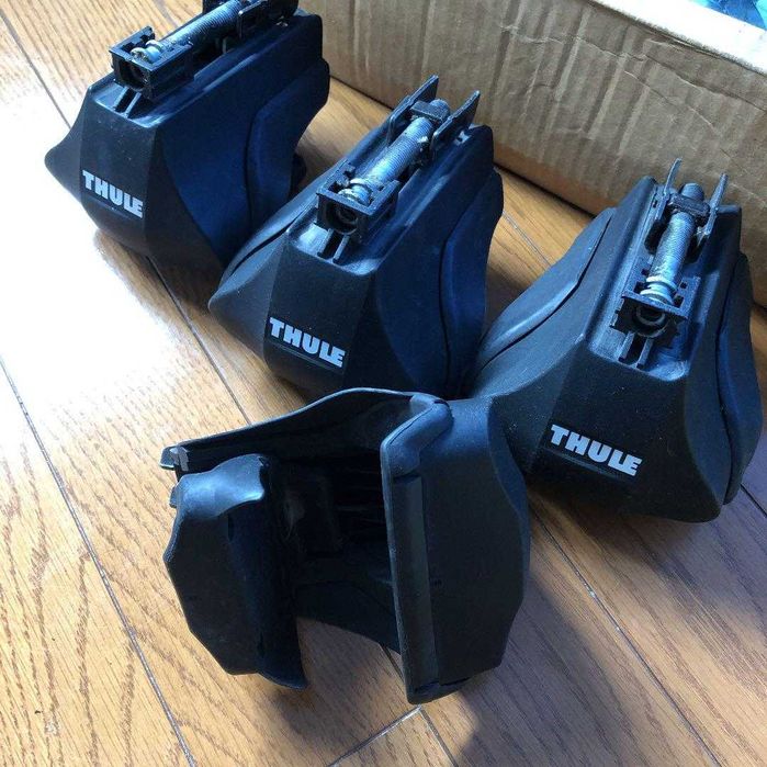 Thule Wingbar напречни греди за автомобили с повдигнат рейлинг