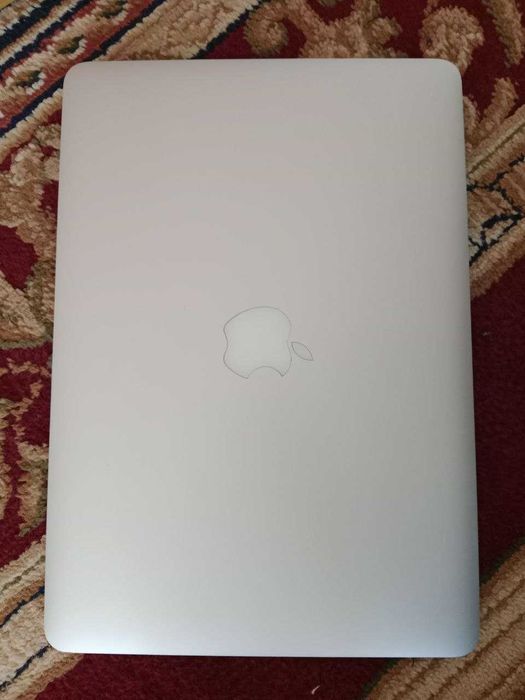 MacBook Pro xolati alo