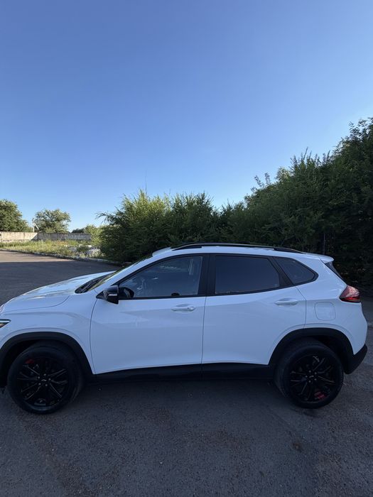 Продам Chevrolet Tracker 2021 года выпуска