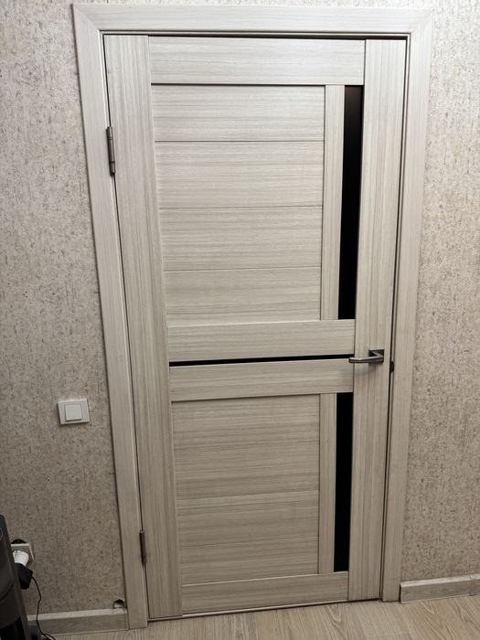 Двери Б/У межкомнатные 2 м 80, 90