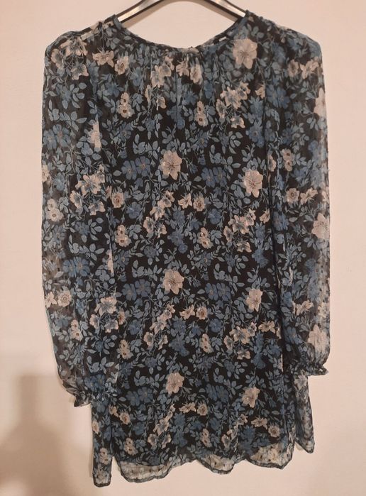 Rochiță cu mânecă lunga