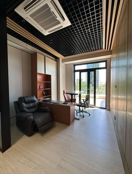 Продаеися офис ЖК Nest One 86м2