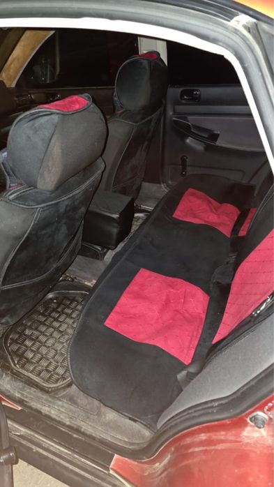 Автомобиль Ауди а4