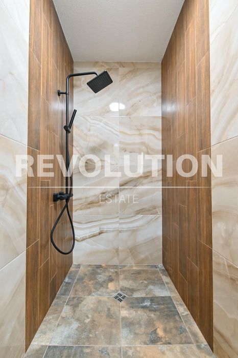 Дава се под наем Тристаен апартамент в София, Люлин 10 - 85 кв.м за 700 € - Снимка #14