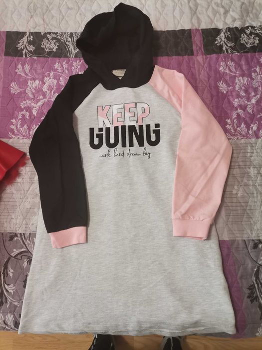 Дрешки за момиче от 128,до 140 размер