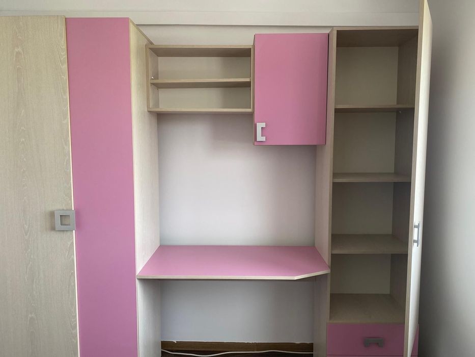 Vand mobila camera fete