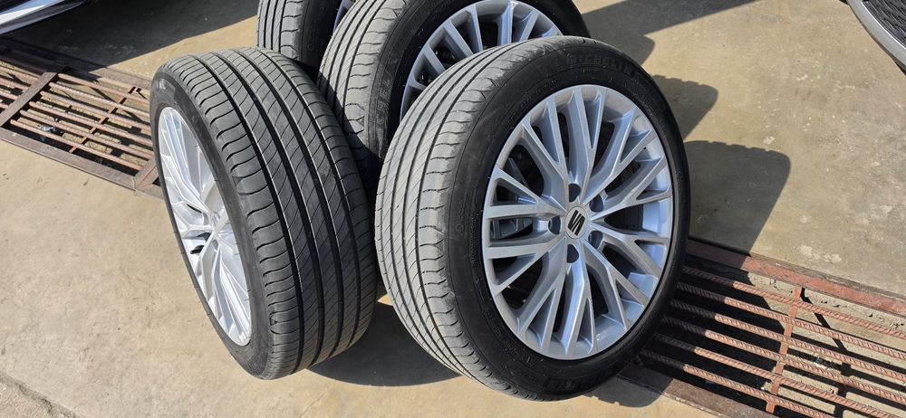 Продавам летни гуми 225 45 17