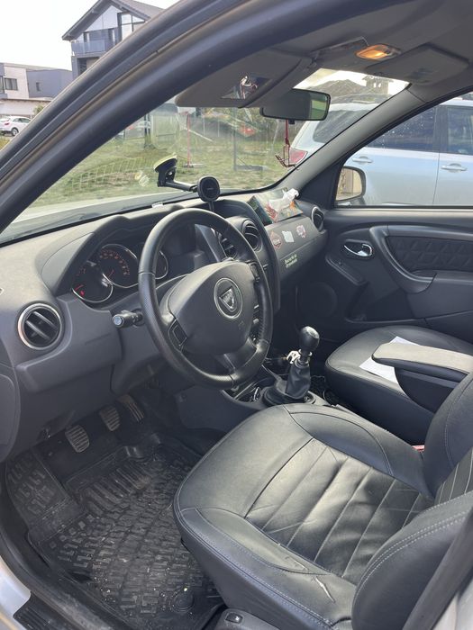 Dacia Duster 1.5 dCi 4x4 (2014) - Echipare Top Prestige - Piele