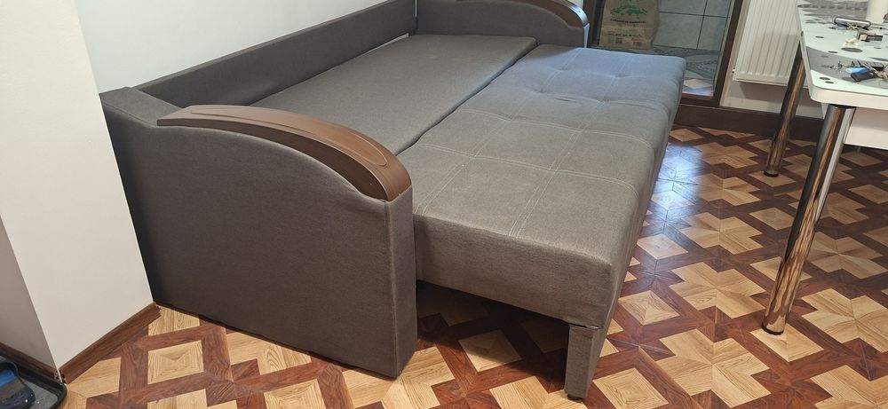 Canapea extensibila de vanzare