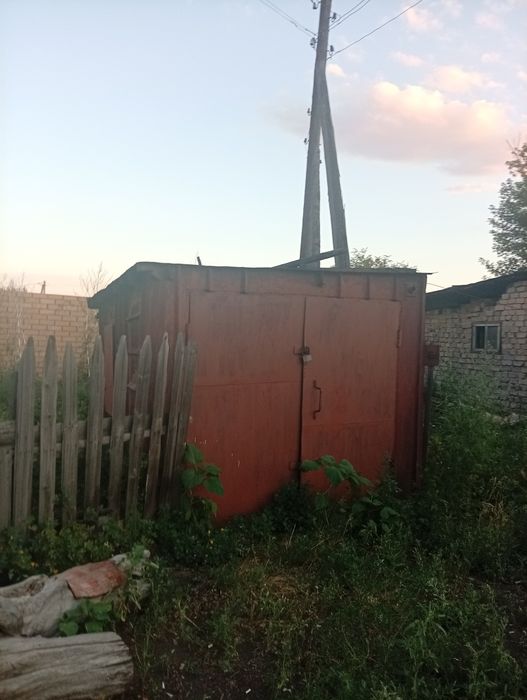 Продам гараж город семей Сатпаева