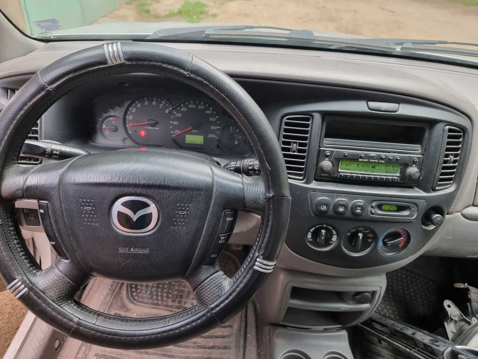 Mazda Tribute 2.0 16V/Газ/Релси /Лети джанти На части