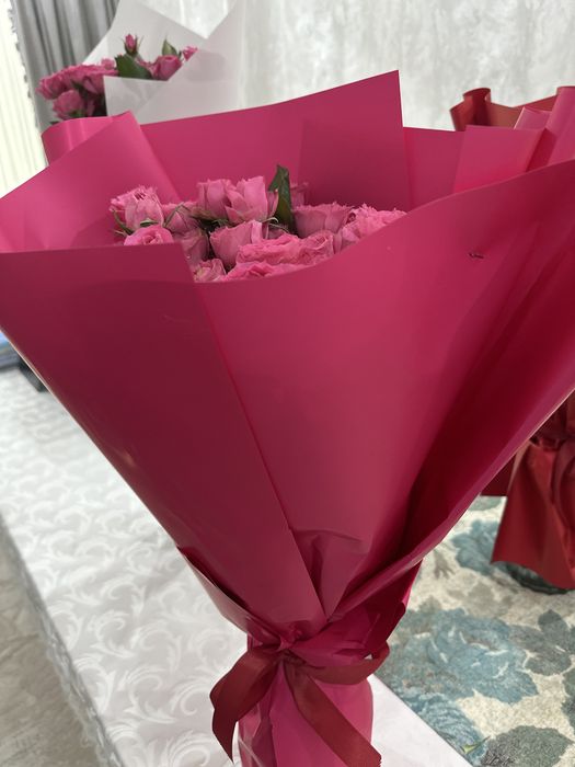 Сыйлыққа дайын кустовые розы