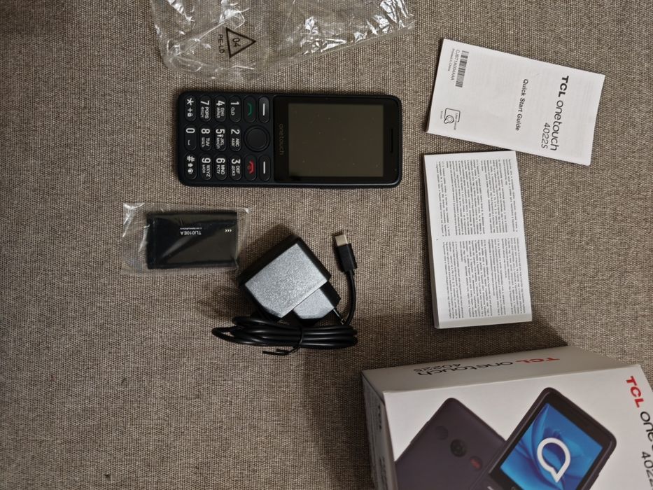 Мобилен телефон TCL one touch 4022S - Нов