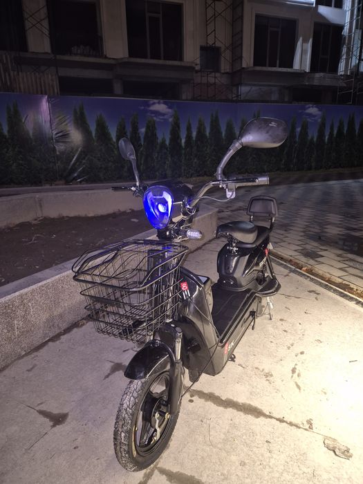 Скутер  литиони батарека 48в