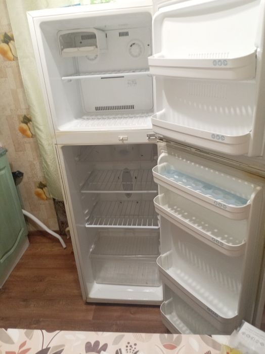 Холодильник LG GR-232QC