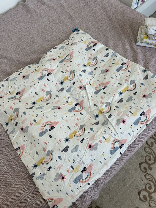 Продам детское  одеяло в отличном состоянии ,