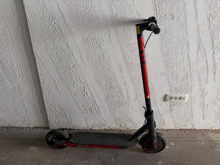 Trotineta electrica Xiaomi Mi Electric Scooter Pro 2, putere -A-