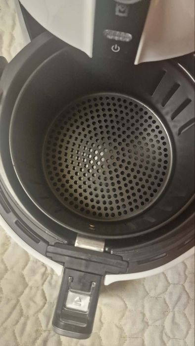 FriFriteuza cu aer cald Heinner AirFryer 1300W