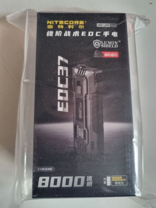 Мощен Фенер NITECORE EDC37