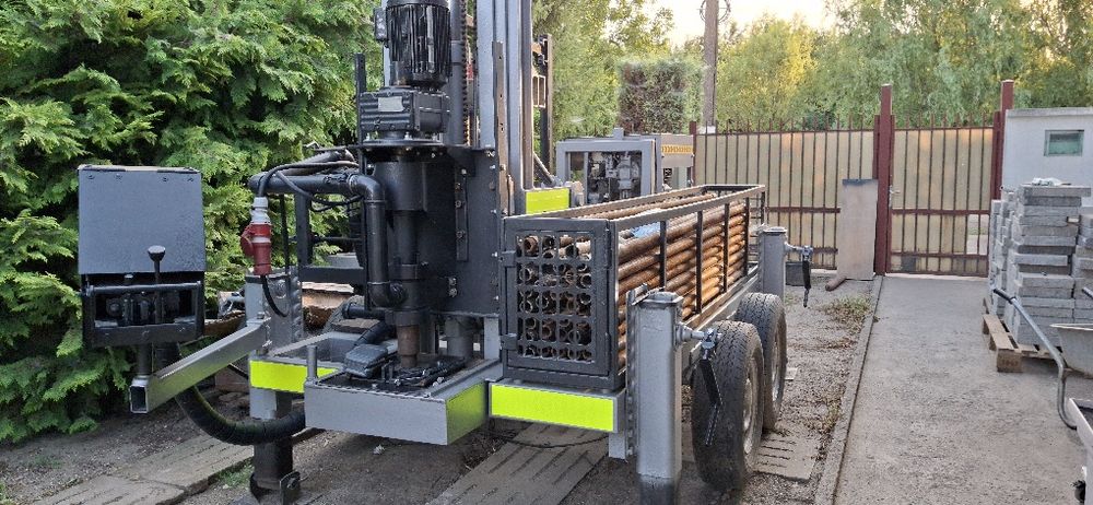 De vânzare . Utilaj de forat, nou echipat complet
