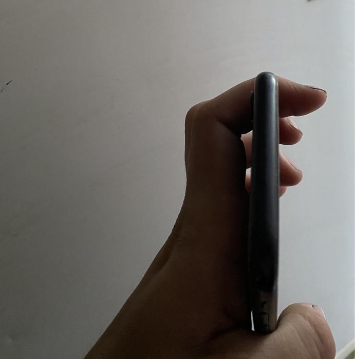 Apple iPhone XR.