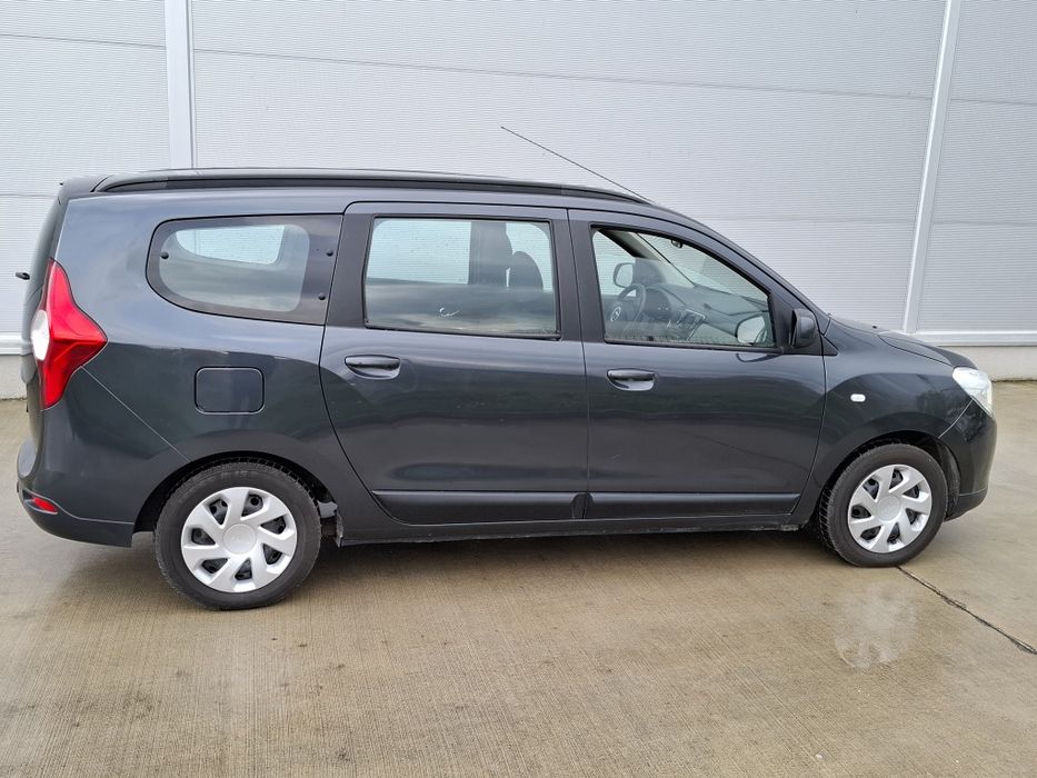 Dacia Lodgy an 2013 1.5 diesel 7 locuri Germania euro 5