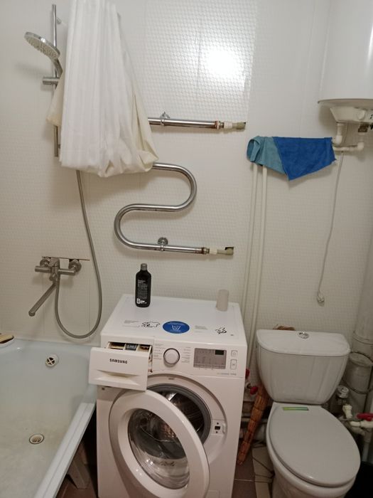 Сдам двушку на 7 мкр