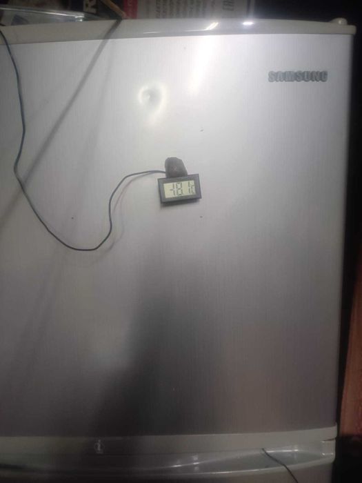 Продам холодильник  SAMSUNG
